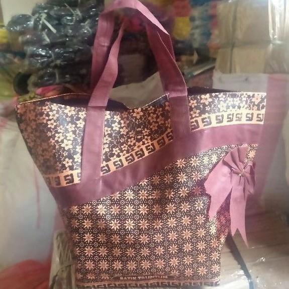 tas hajatan batik mewah spunbond 22( ESM)