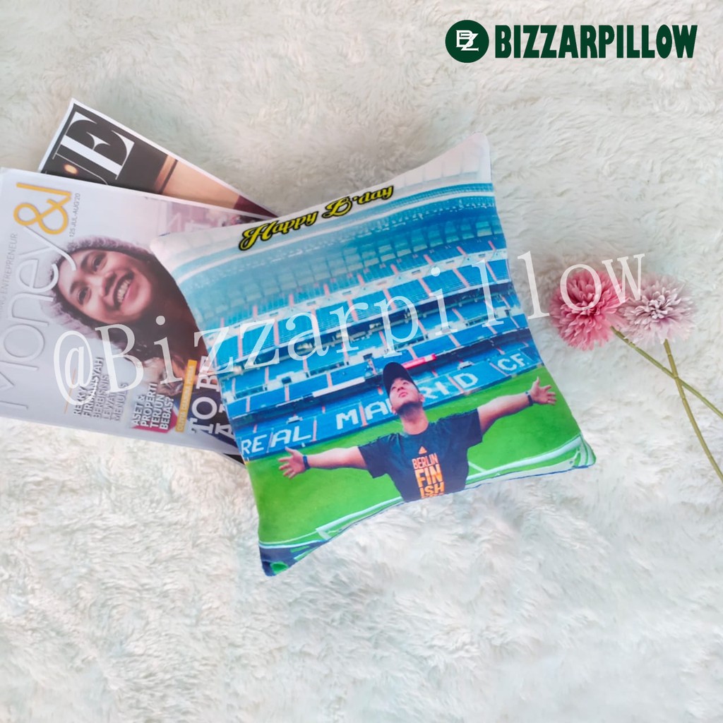 Bizzarpillow Bantal Foto Custom Fullprint 30x30 cm 1HARI JADI BZ060