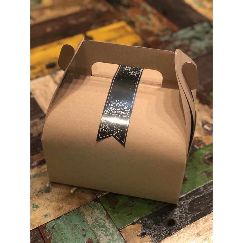 

Hampers Idul Fitri Otak - Otak Permata Coklat 1