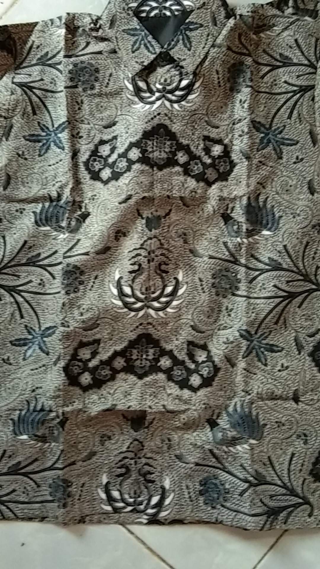 Tumurun Klasik Kemeja Batik Pria Full Furing Katun Sragenan