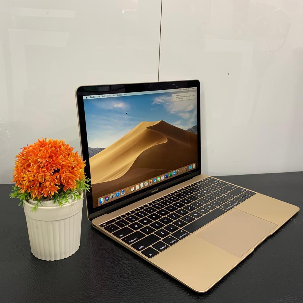 MacBook Retina 12 inch 2017 CORE M3 1.2GHZ RAM 8 GB SSD 256 GB GOLD