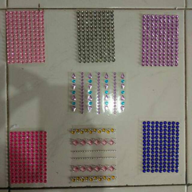 STICKER BINDI GEMS STONE AKSESORIS HENNA Manik manik gams Henna sticker hiasan Henna sticker tangan Payet tempel Deco case sticker manik dekorasi