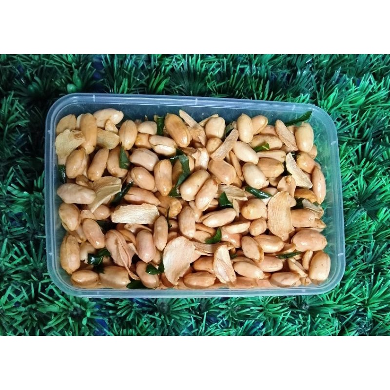 

kacang goreng berat 250gr