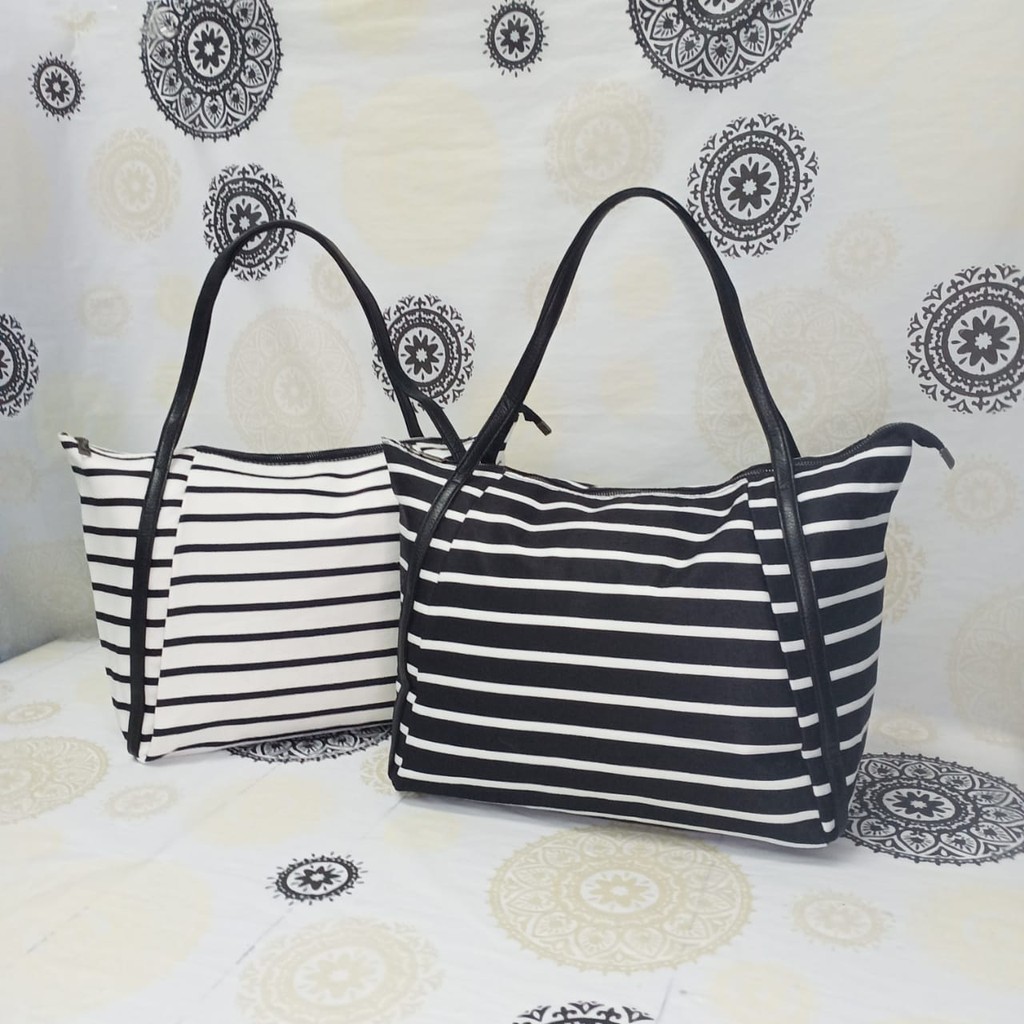 [ READY ] Tas Tote Wanita Terbaru/Totebag Wanita/Tas Salur Murah/Tote Salur/Tote Fashion Tas jinjing wanita totebag wanita import hand bag wanita tas kanvas wanita tas wanita kekinian tas wanita import