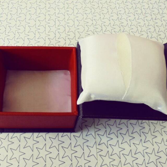 

box kancing berbagai merk