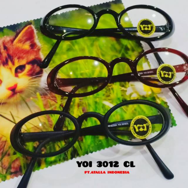 Kacamata unik frame kecil bulat retro