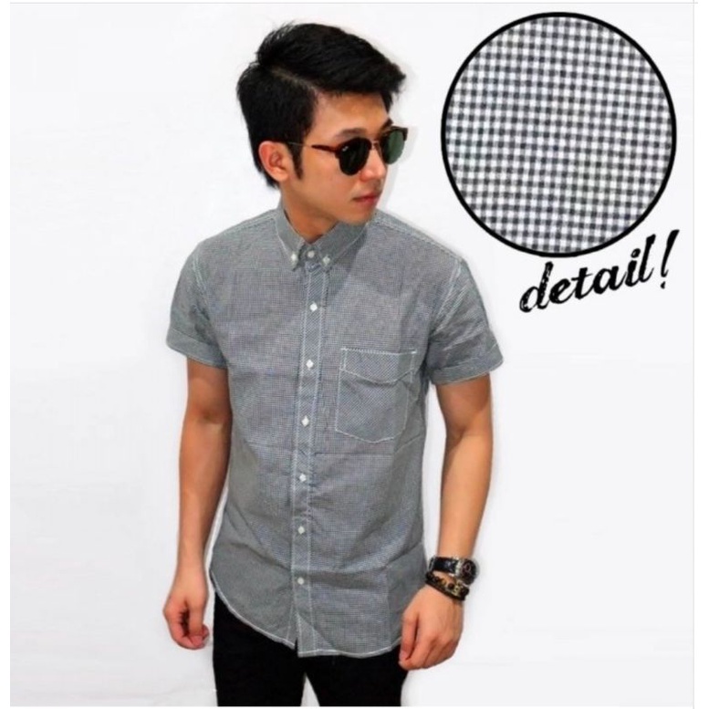 Kemeja Short Black Small Check
