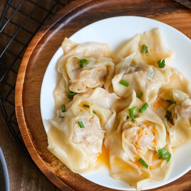 

Wonton pangsit