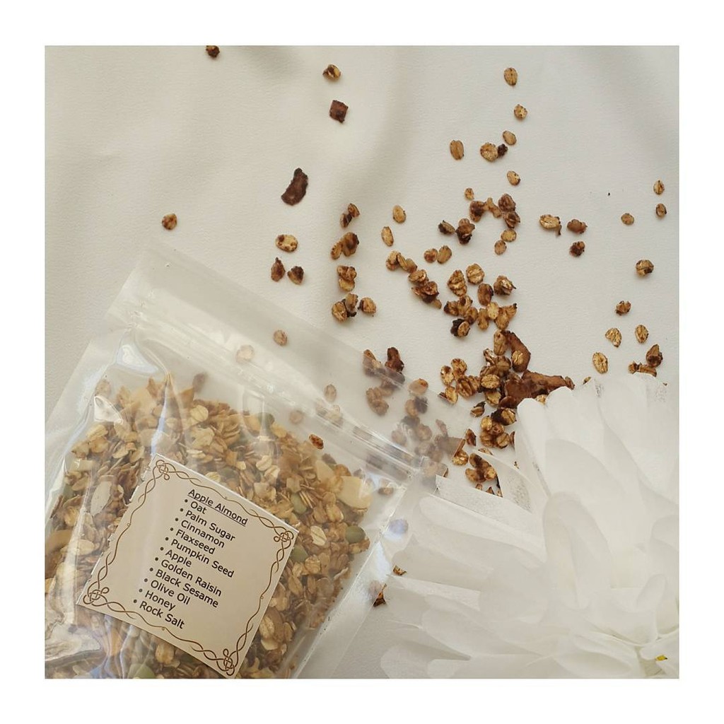 

Vegan Granola Low Calorie Mixed Apple Almond Rocksalt