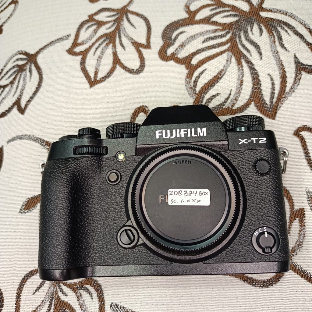 FUJIFILM XT2 X-T2 Mirrorless Camera Black Sc.1Rb - Z324