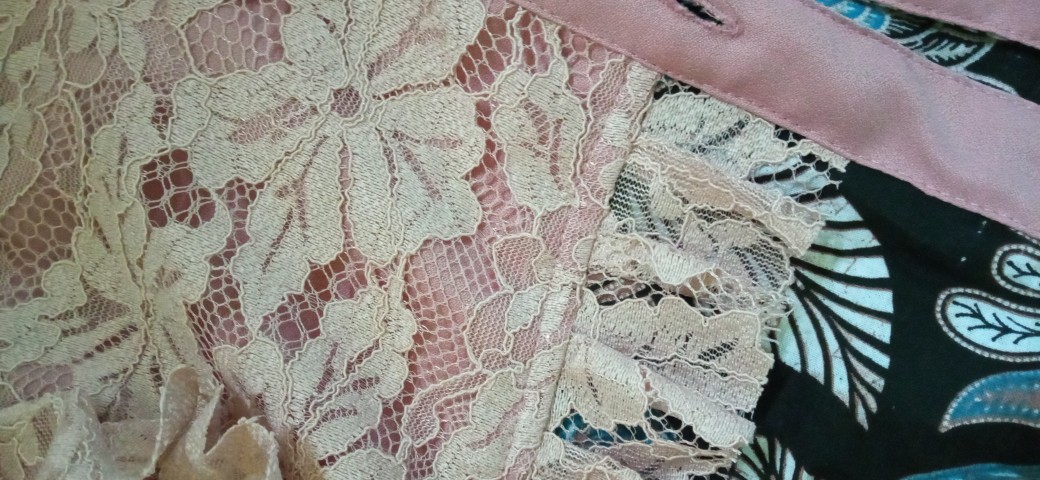 Ori Atasan Blus Batik Wanita Modern Halus Dolby Kombinasi Brokat Polos