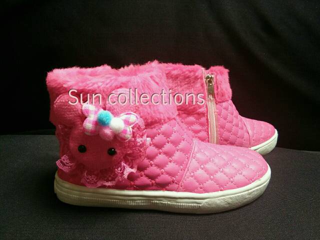 Termurah!!! Sepatu Boot anak perempuan Boneka Bulu