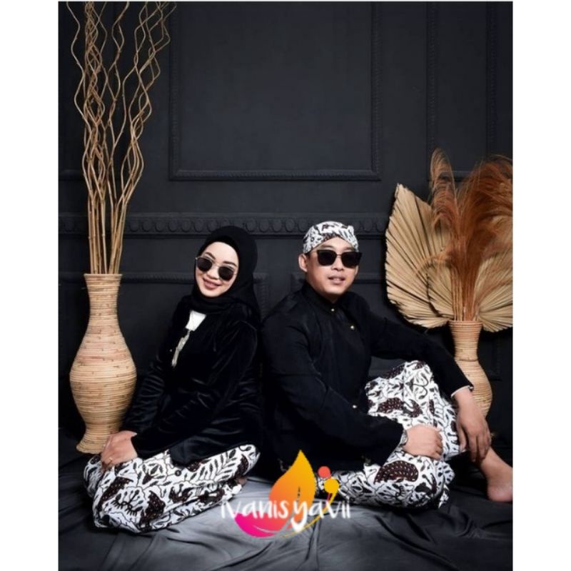 Baju Prewedding / Baju Couple Adat Jawa - Solo, Motif Sido Asih Cilik