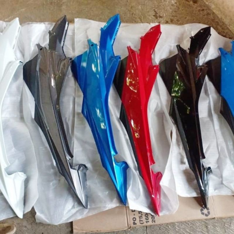 caver body samping Suzuki Satria Fu facelift facelit FU150 tahun 2013 2014 2015 warna abu abu biru p