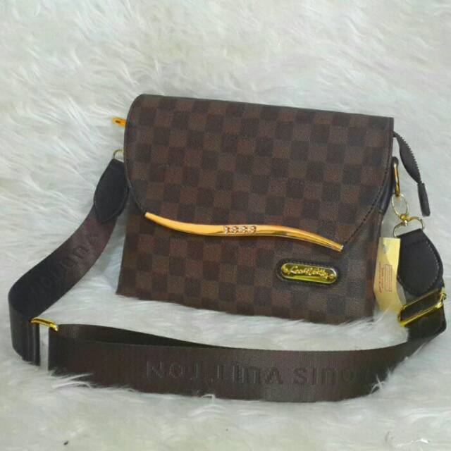 Tas LV Sling Clutch 3 Ruang Damier
[Semi Super]