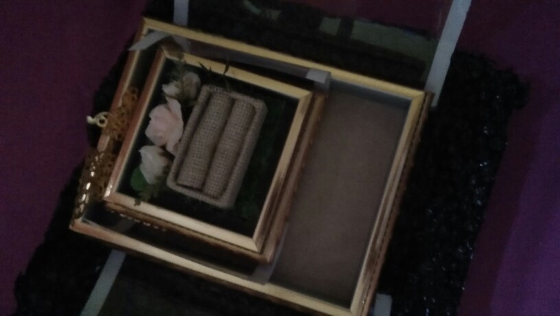 Frame 17x23 Dengan Mika Dan Sudut Hiasan Mika Kotak Hantaran Seserahan Warna Gold Dan Silver