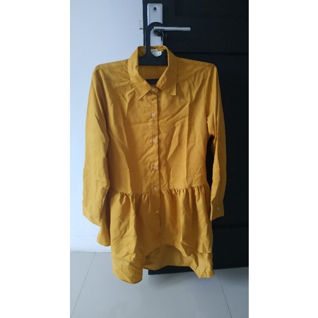 kemeja mustard
