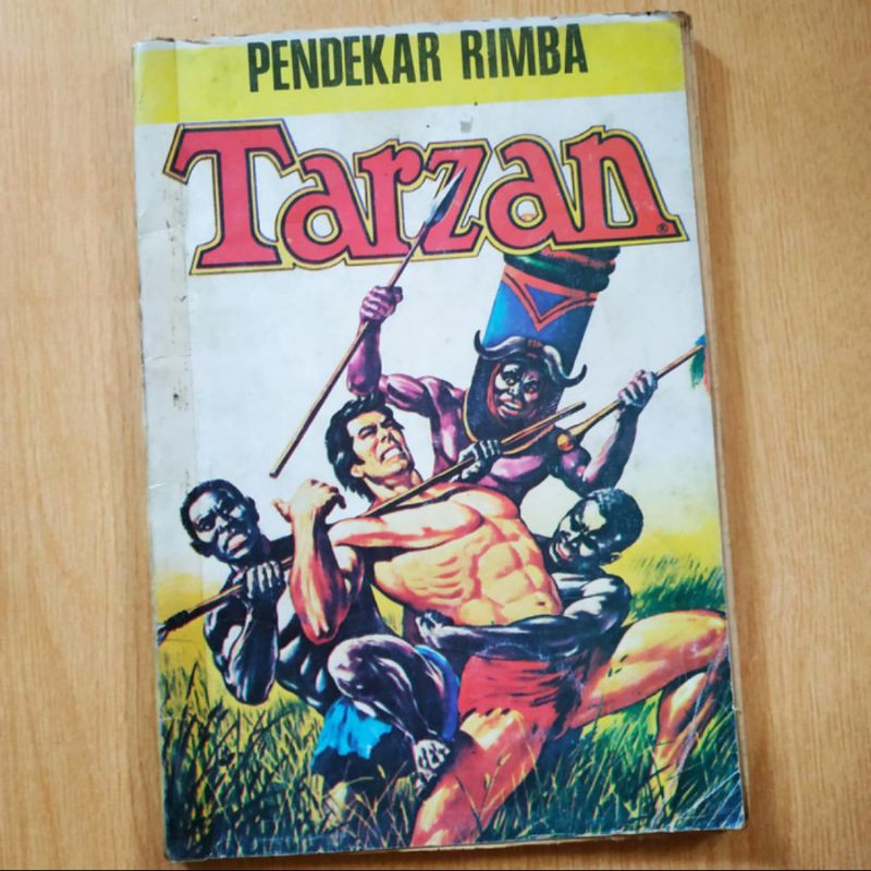 Komik Tarzan Pendekar Rimba, bundel isi 5 judul + 1 judul komik lokal