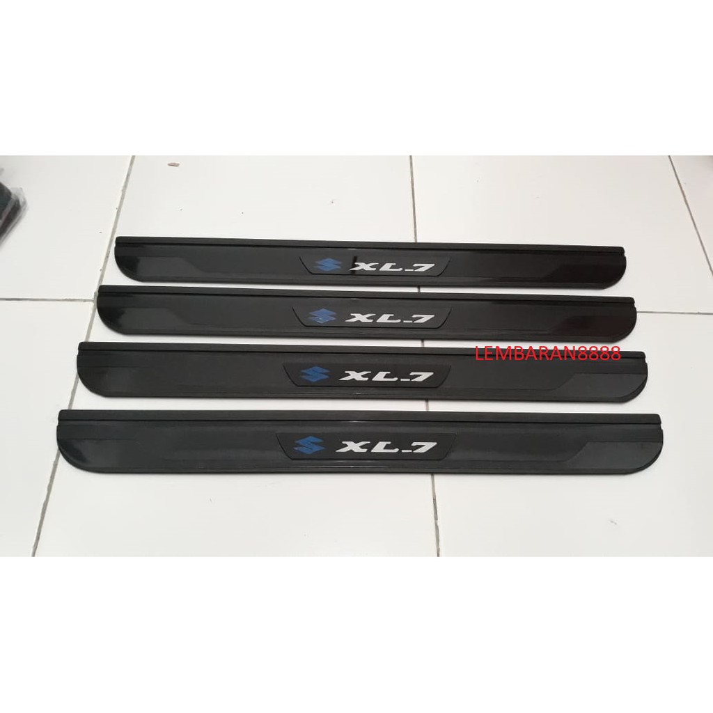 Sill Plate Sillplate Samping Suzuki XL7 XL 7