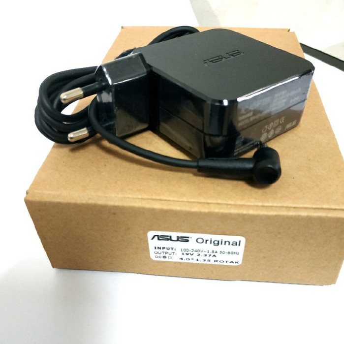 Adaptor Charger/Casan Laptop Asus UX31A-1AR4 UX31A-DB72 Ultrabook  19V 2.37A 45W Colokan Kecil