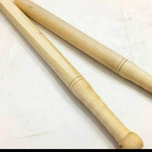 Pemukul Tongkat Kasti