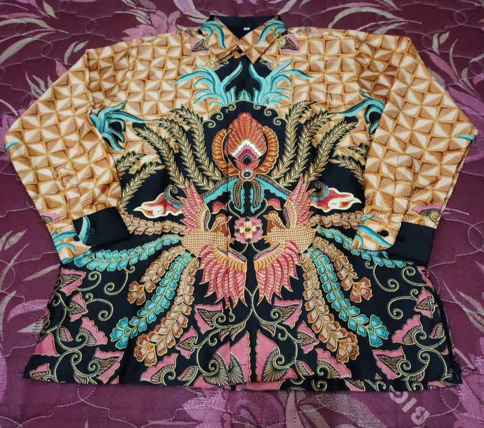 Kemeja Batik Semi Sutra Silky Premium Puring Istimewa