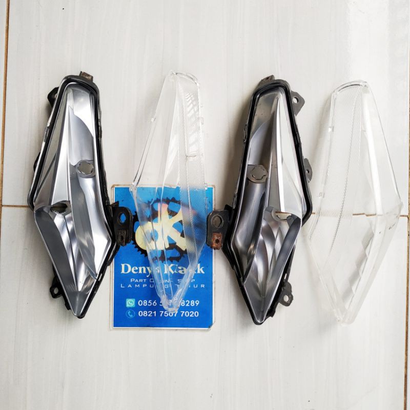 Lampu sein depan honda CS1 CS one original bekas