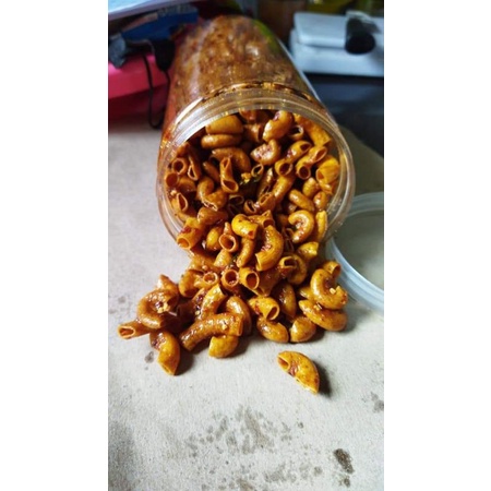 

MAKARONI CIKRUH PEDAS DAUN JERUK