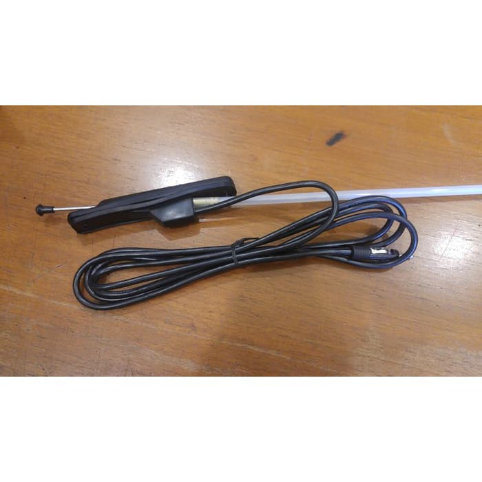 ANTENA RADIO MOBIL TOYOTA AVANZA XENIA ‐ INNOVA - AUDIO & VIDEO MOBIL - AKSESORIS INTERIOR MOBIL