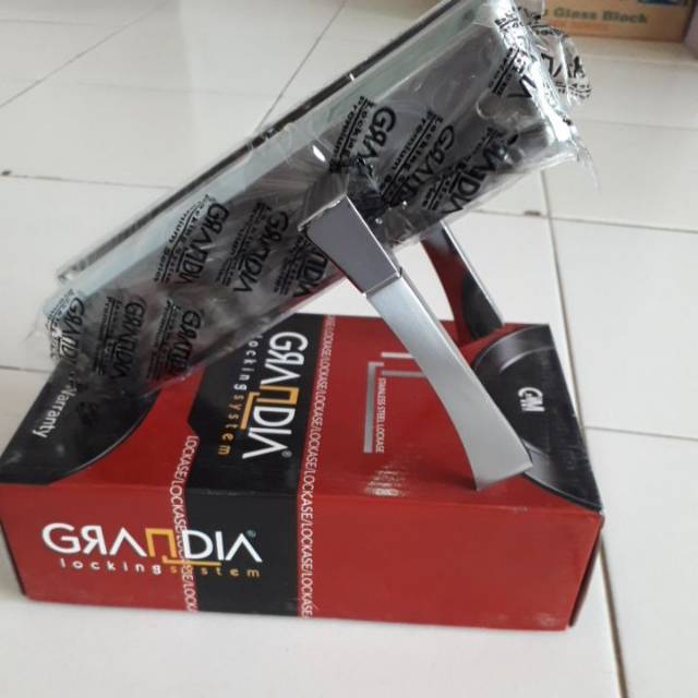 Kunci pintu Grandia set premium