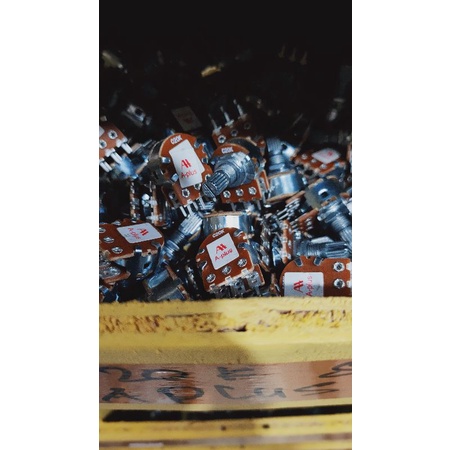 Potensio C 20K stereo