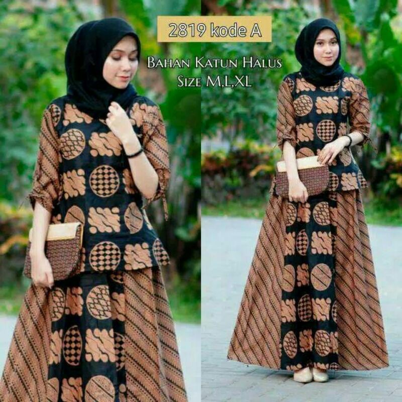 setelan atasan blus dan rok. rok bawahan lebar