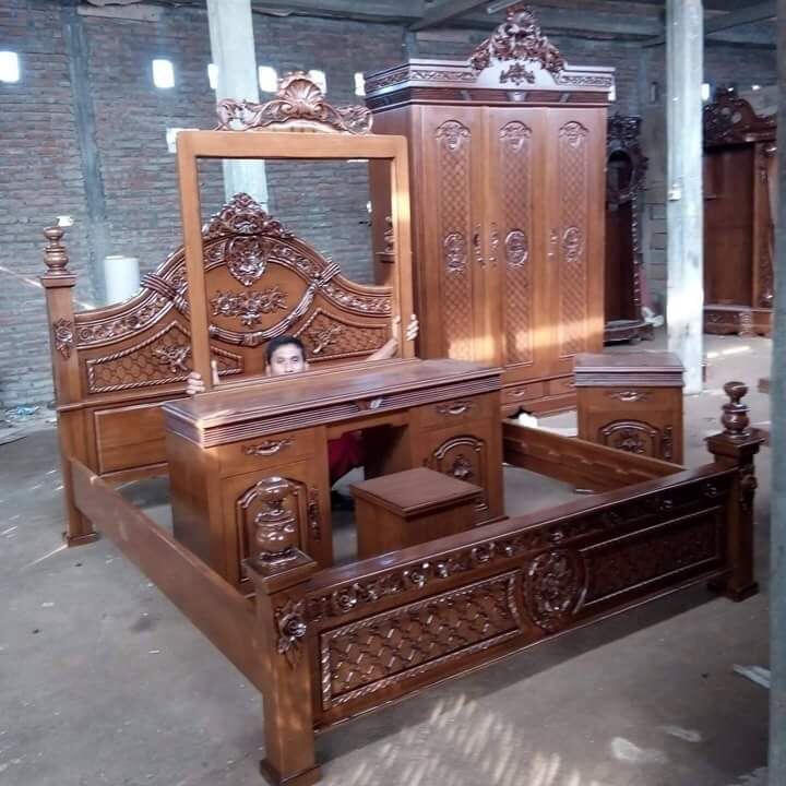 Set Dipan ukir kayu jati / dipan ukir