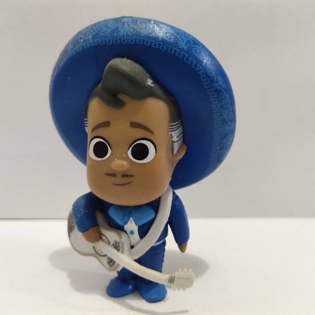 Action figure Coco Ernesto