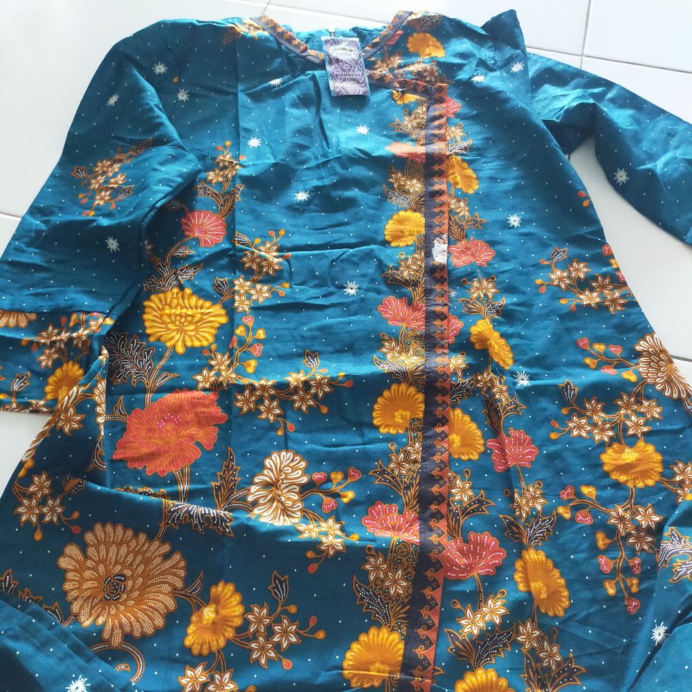 Grosir Terlaris Genes Jelita Tunic Navbor Yelbor Whitbor Creambor Tunik Batik Modern Hrb151