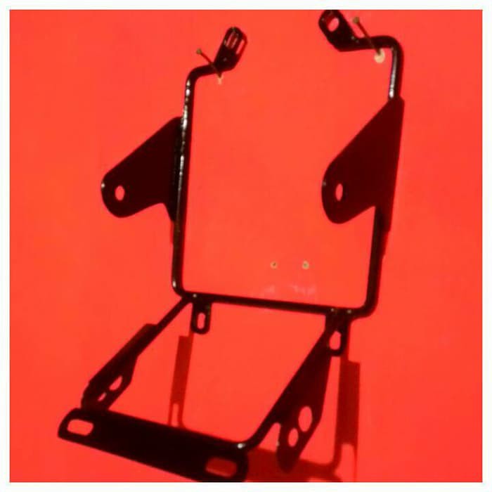 Jual Breket pesek cb150r / dudukan lampu cb150 terakhir