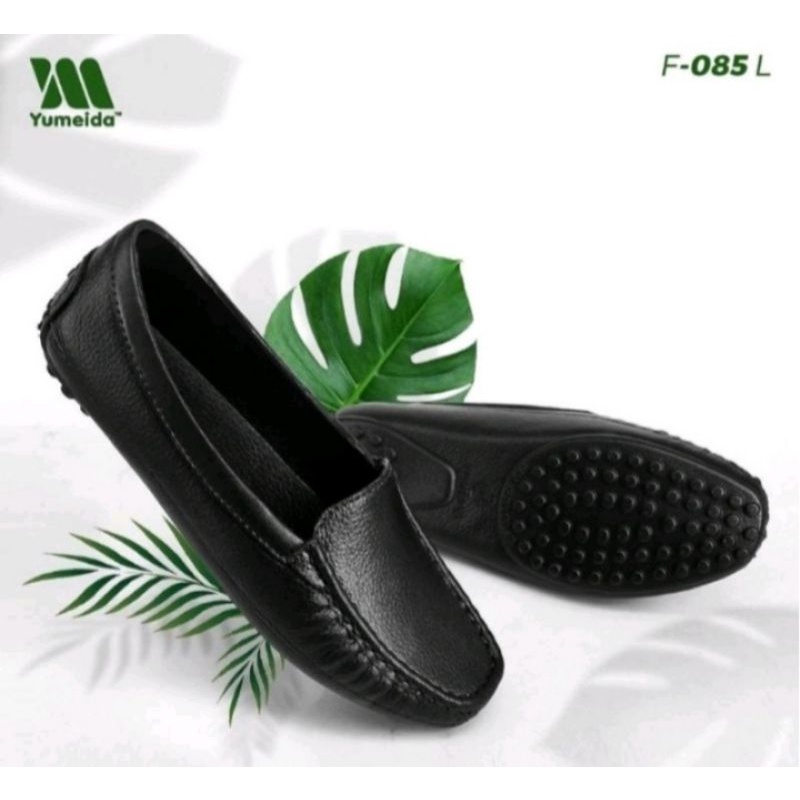 Sepatu karet pantopel wanita Yumeida