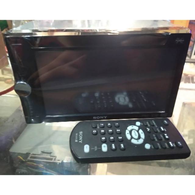 Doubledin SONY XAV-63 headunit audio mobil second mulus segel