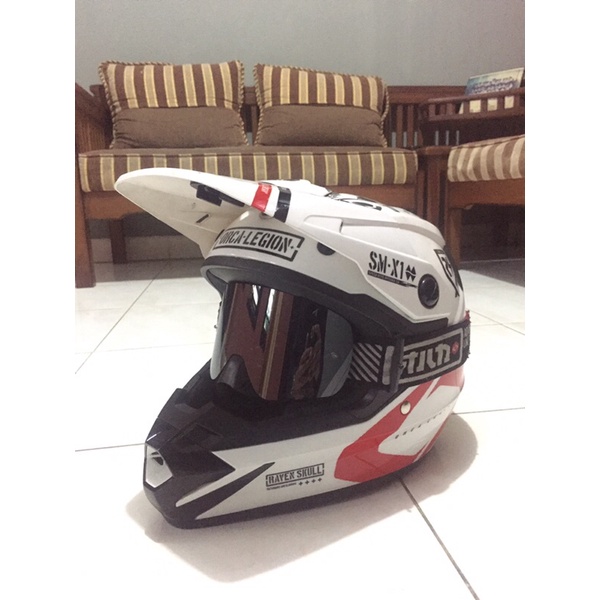 Helm Trail RSV ORCA ESQUELETO