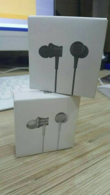 HEADSET HANDSFREE EARPHONE PISTON FRESH EDITION ORIGINAL NEW EARPHONE STEREO
