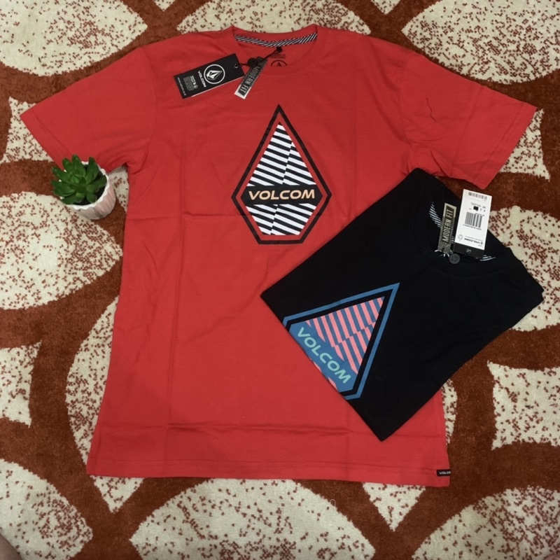 Kaos volcom stencil interferance tee mirror prem