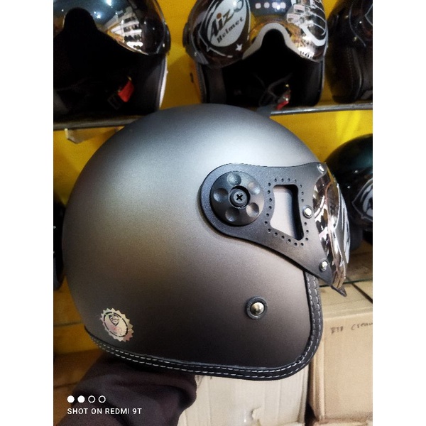 HELM PILOT ORIGINAL AIZO ABU DOFF