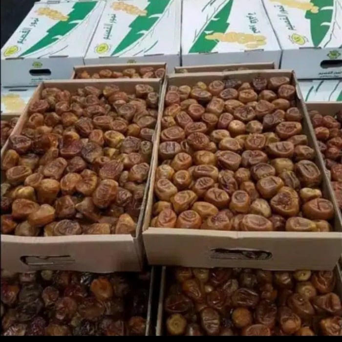 Kurma Premium Kurma Raja SUKARI Basah Premium Asli Sukkari 100% NR Dus Hijau 500gr Kurma Sukari 1kg 