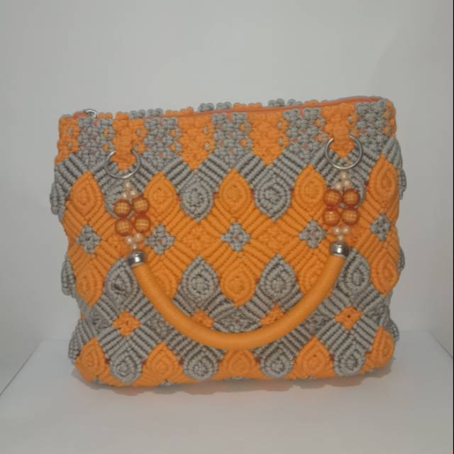 Tas talikur mawar