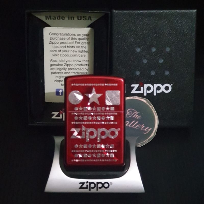 29342 ORIGINAL ZIPPO SYMBOLS CANDY APPLE RED TAHUN 2012