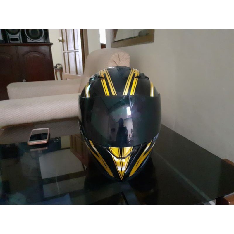 helm KYT Vendetta 2 repaint