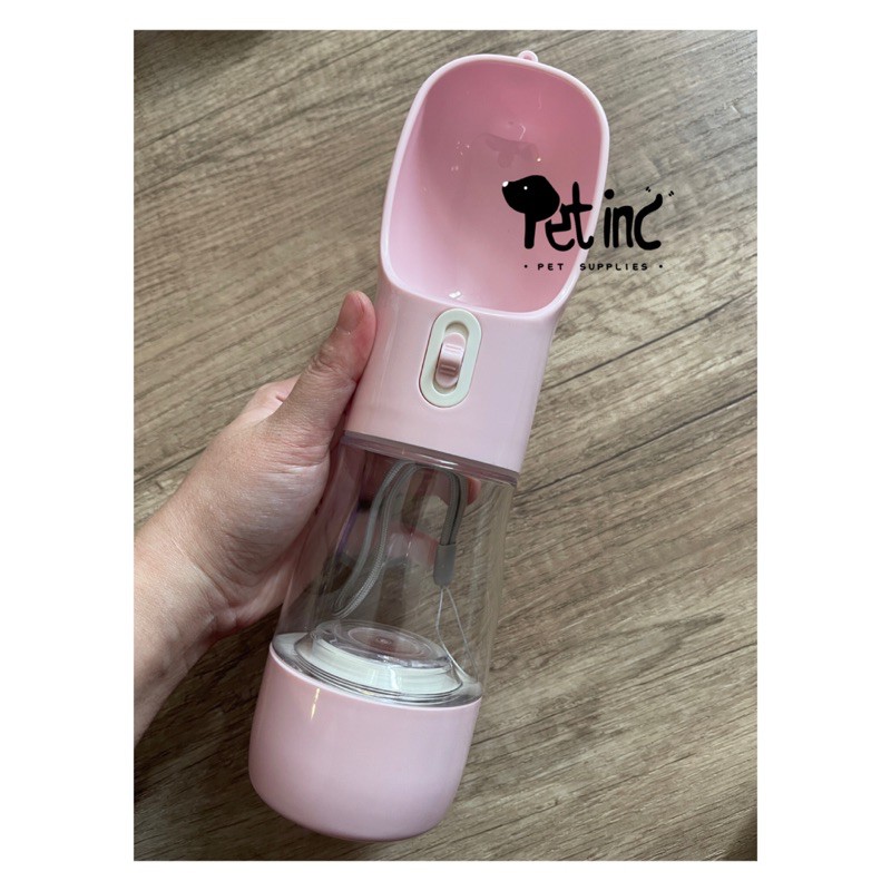 2 in 1 travel bottle with food dispenser