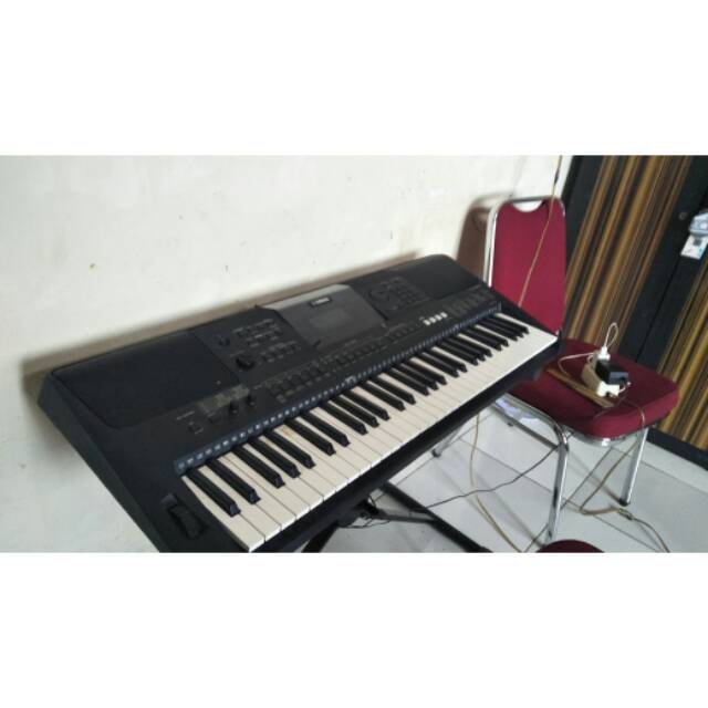 Keyboard yamaha psr e 453