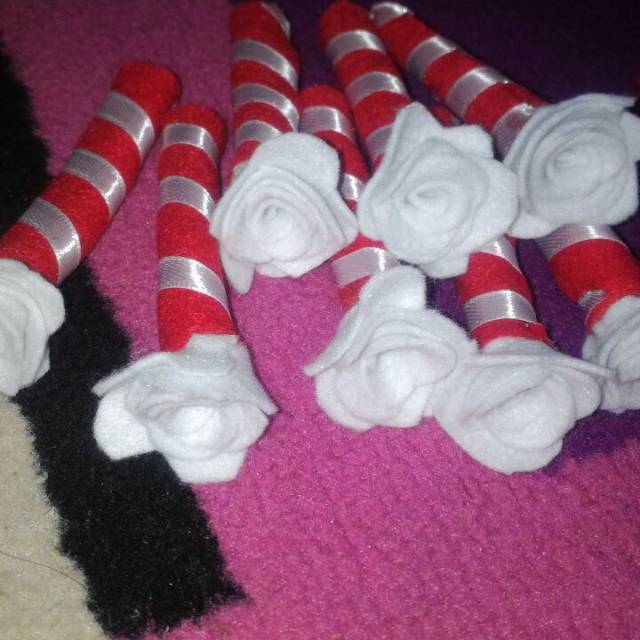 

Amplop lebaran mawar