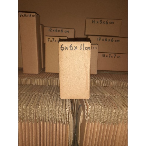 

Kardus 6x6x11 cm baru polos luar dalam